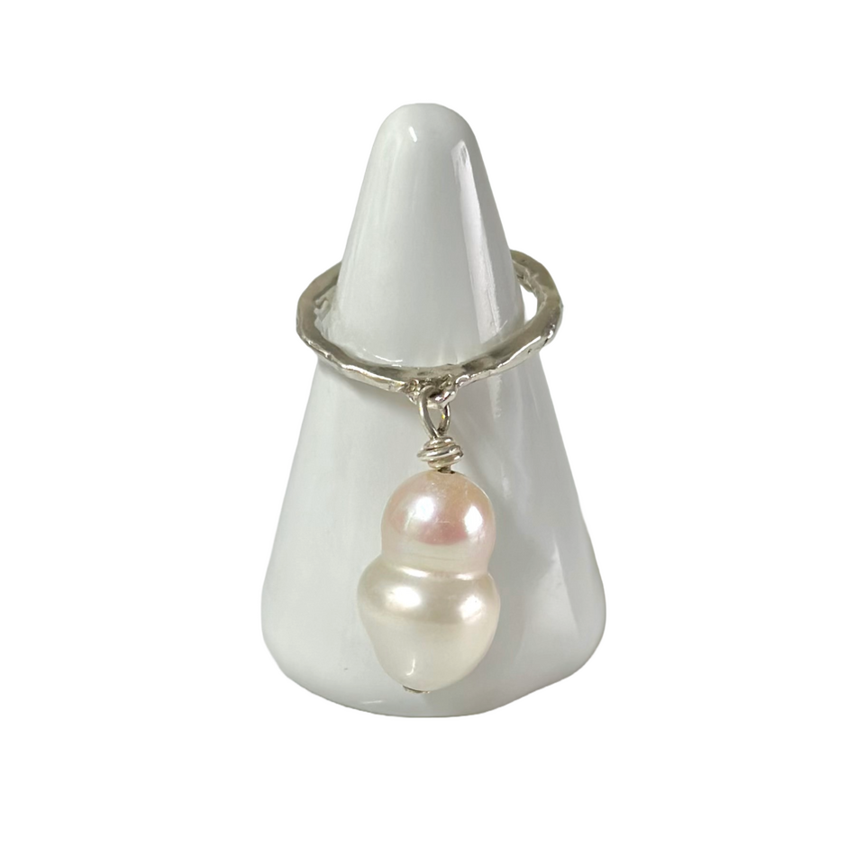 pearl ring (silver) $150